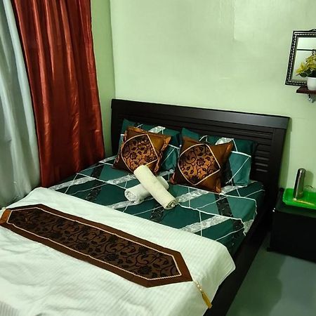 Snoopy Homestay Two Bedroom باتو باهات المظهر الخارجي الصورة