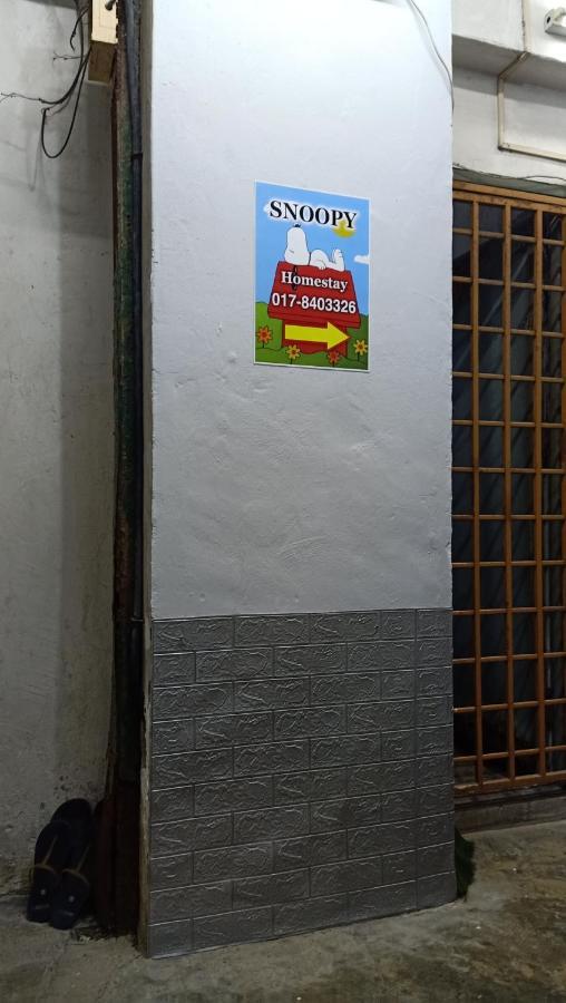 Snoopy Homestay Two Bedroom باتو باهات المظهر الخارجي الصورة
