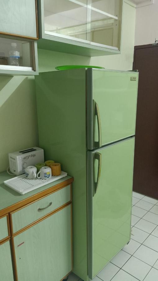 Snoopy Homestay Two Bedroom باتو باهات المظهر الخارجي الصورة