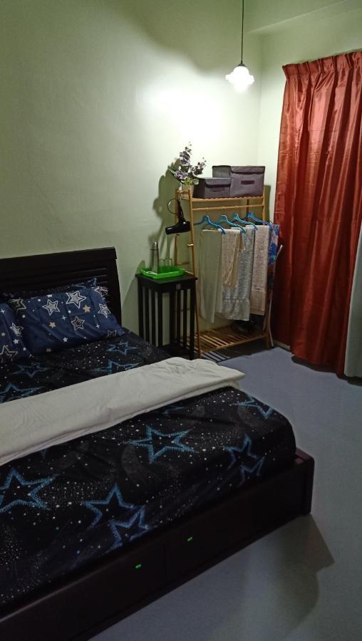Snoopy Homestay Two Bedroom باتو باهات المظهر الخارجي الصورة