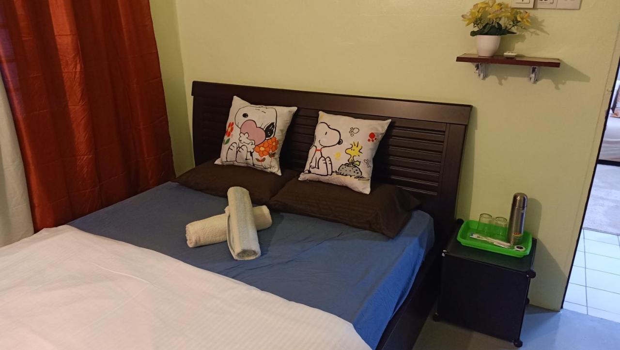 Snoopy Homestay Two Bedroom باتو باهات المظهر الخارجي الصورة